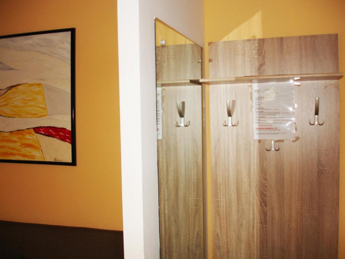 Apartament Central Piatra Neamt Exterior photo